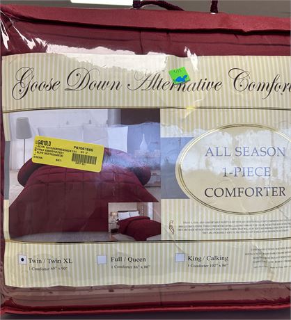Goose Down Alternative Comforter- Twin