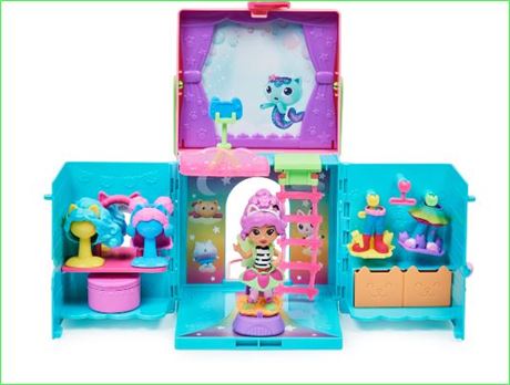 Gabbys Dollhouse, Rainbow Closet Portable Playset w/Doll