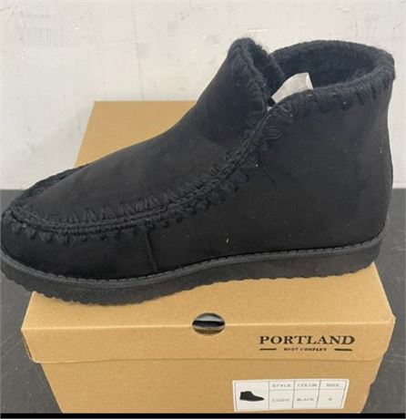 Portland Boot Company Womens Cozy Shearling Bootie , Black, Size 6