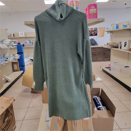 Free Assembly Sweater Dress, Size Medium, Green