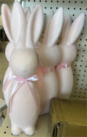 Lot of (5) Easter Bunny D�cor