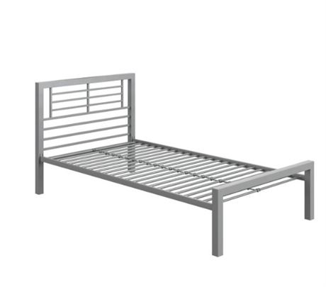Your Zone White Metal Kids Platform Bed, Twin