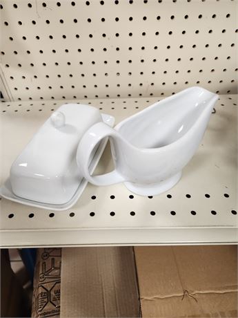 Butter dish and Gravy Dish