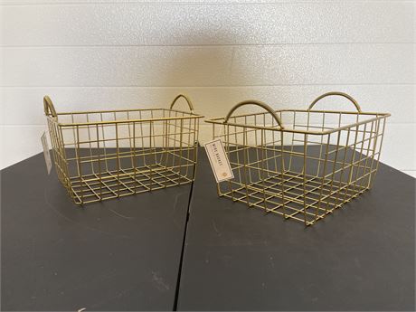 Lot of (2) 6"x6"  Gold Wire Baskets