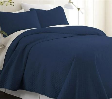 Merit Linens Premium Ultra Soft Herring Pattern Quilted Coverlet Set, twin