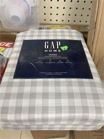 Gap Home Gingham Sheet set, QUEEN