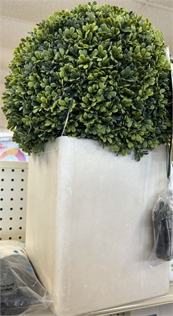 BHG Faux lighted Topiary Plant