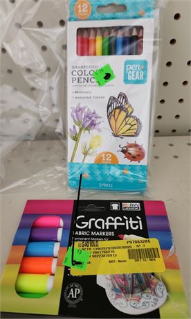 Graffiti Fabric Markers & Colored pencils