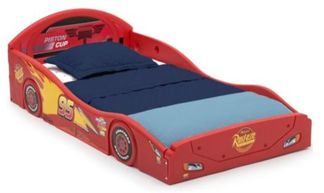 Disney Pixar Cars Lightning McQueen Plastic Sleep and Play Toddler Bed by Delta