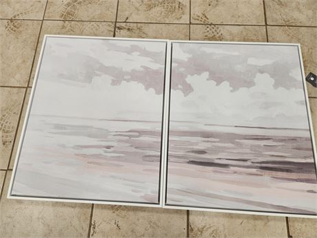 Set of 2 32"x48" Wall Canvases