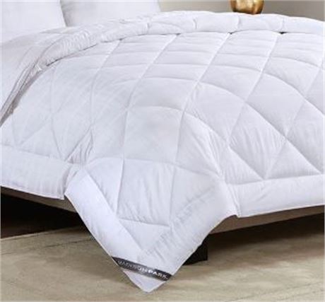 iEnjoy All Season Down Alternative Comforter, White, TWIN/TWIN XL