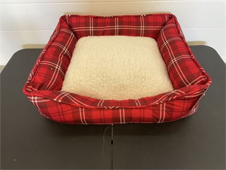 Red Plaid Cuddler Dog Bed - S - Wondershop™