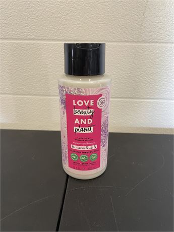 Love Beauty and Planet Indian Lilac & Clove Conditioner - 13.5 fl oz