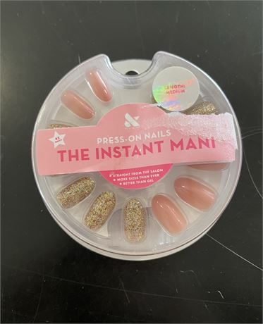 The Instant Mani, Press On Nails