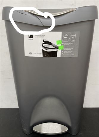 Umbra 13 Gallon Trash Can, Brim Plastic Step On Kitchen Trash Can, Silver ***HAS