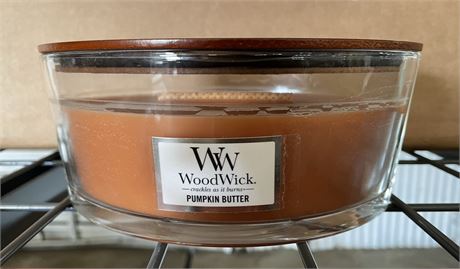 Wood Wick Pumpkin butter candle