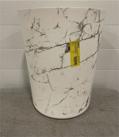 Mainstays 5gl  Trash Can, Plastic Office Trash Can, White Marble
