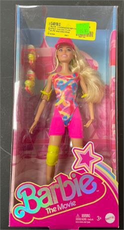 Barbie The Movie Collectible Doll, Margot Robbie as Barbie in Inline Skating Out