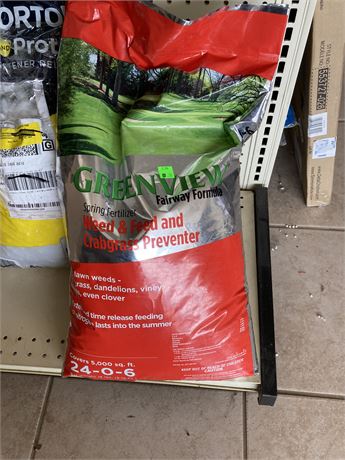 Greenview Weed and Feed And Crabgrass Preventer, 18 lb bag