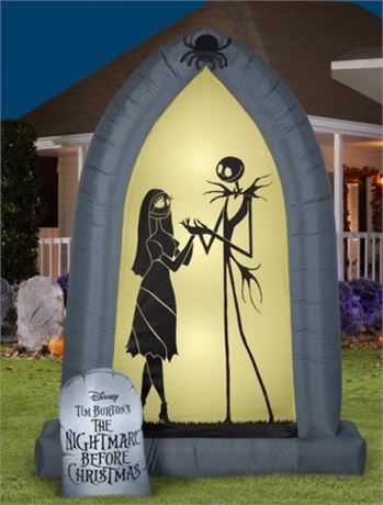 Airblown Inflatables Arch With Jack and Sally Sillhouttes