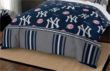 Yankees 5-Piece�Full Bedding Set