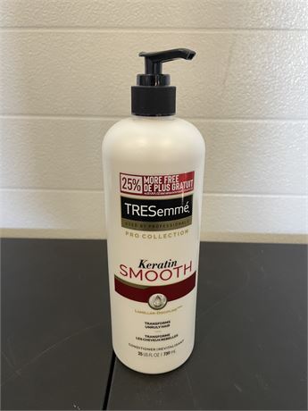 Tresemme Keratin Smooth Conditioner for Dry or Frizzy Hair - 25 fl oz