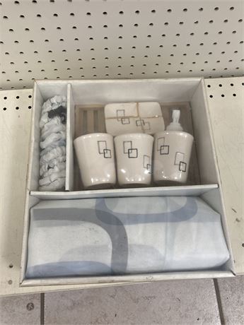 Jenin 7 piece Ceramic Bath Set