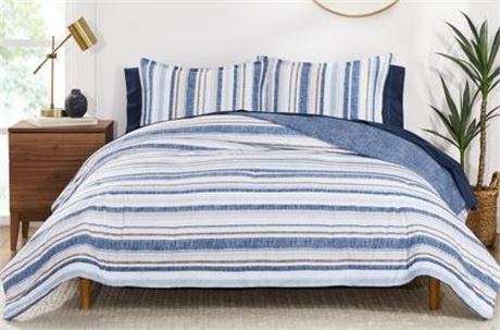Gap Home Large Chambray Stripe Reversible Comforter set, Twin, Blue