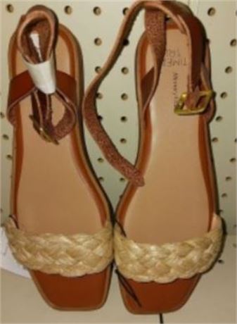 Time and Tru Sandals, Brown Size 8