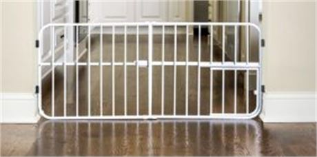 CARLSON LIL TUFFY EXPANDABLE GATE WITH SMALL PET DOO. 22"-38" WIDE X 18" HIGH