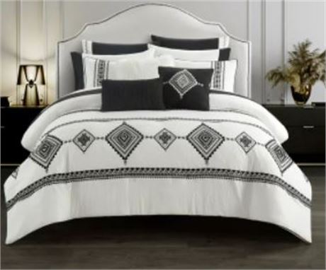 Better Homes and Gardens 12 piece Comforter set, Geo Embroidered, Black/white, F
