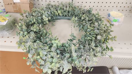 15" wreath
