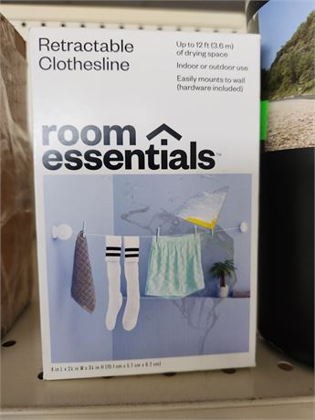 Room Essentials Retractable Clothesline 12 ft