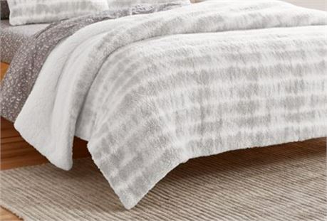 Gap Home Cozy Tie Dye stripe Sherpa Comforter Set, Gray/white, Twin