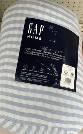 Gap Home 3 piece Comforter set, Full/Queen, Blue/white stripe